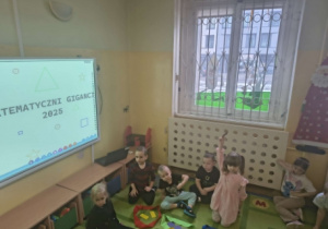 segregowały różne figury geometryczne