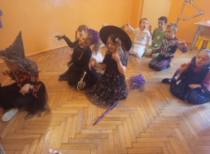 Bal Jesienno-Haloweenowy