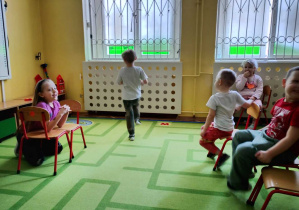 zabawa w prezentera wiadomości